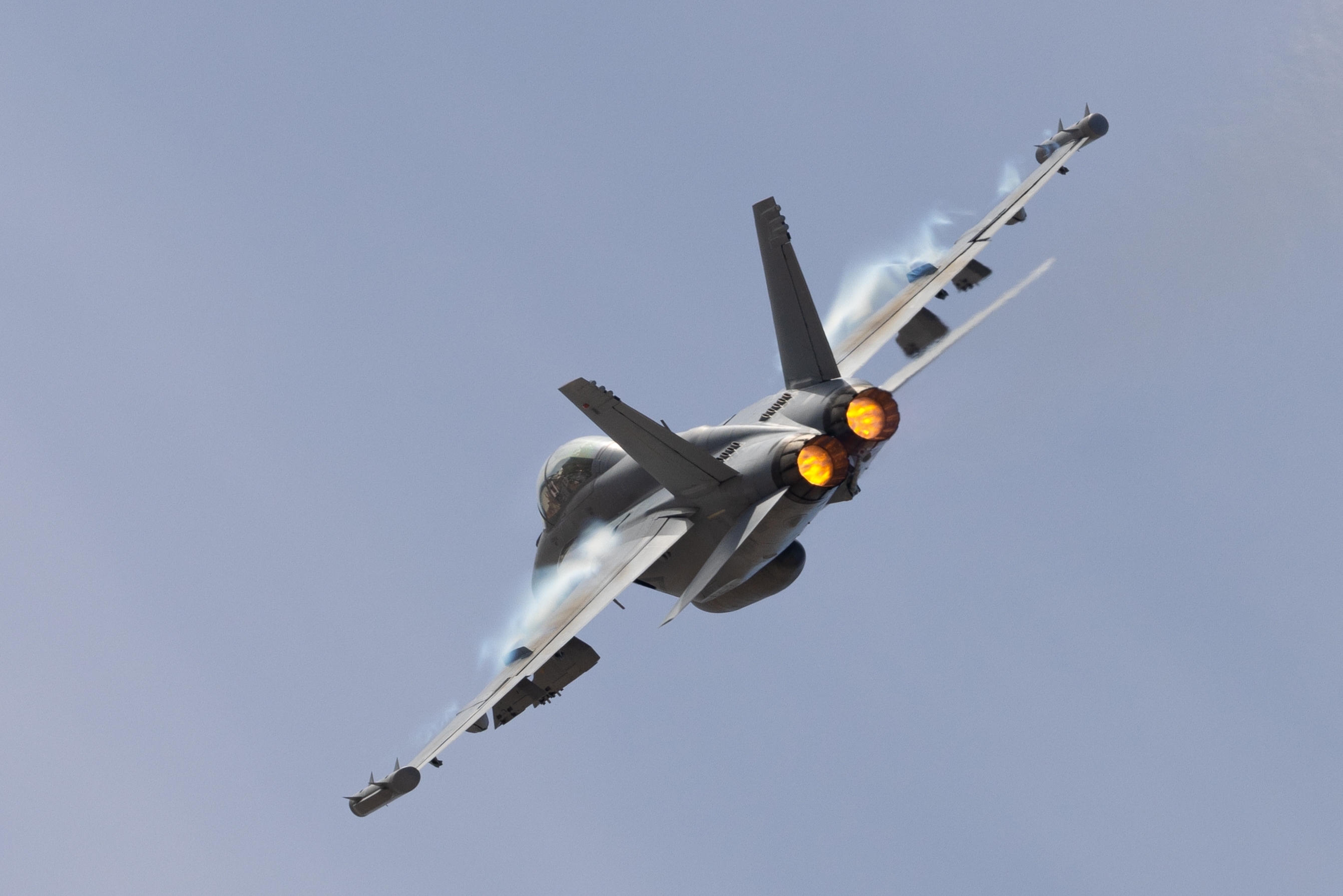 USA Launches Fresh Attacks on Iran, Breaking Ceasefire Again